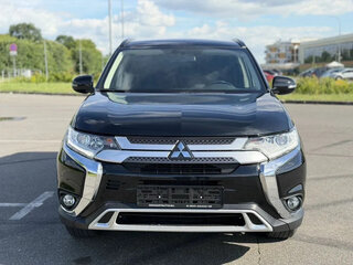 2022 Mitsubishi Outlander III Рестайлинг 3, чёрный, 2195000 рублей, вид 1