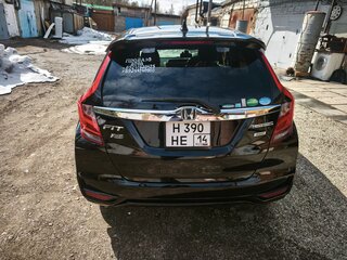 2018 Honda Fit III Рестайлинг, чёрный, 1250000 рублей, вид 3