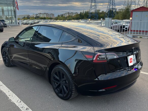 2018 Tesla Model 3 Long Range I, чёрный, 3200000 рублей - вид 10