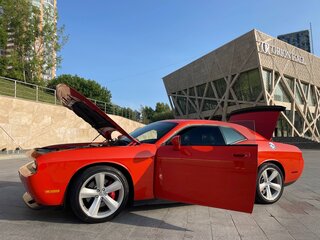 2008 Dodge Challenger SRT8 SRT-8 III, оранжевый, 3500000 рублей, вид 2