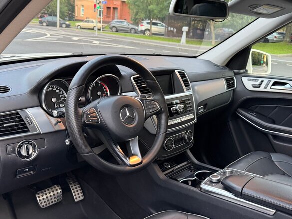 2013 Mercedes-Benz GL-Класс 500 II (X166), белый, 3450000 рублей - вид 5