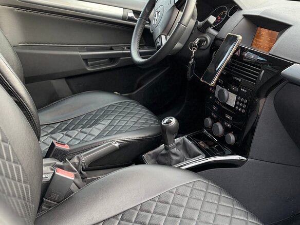 2014 Opel Astra H Рестайлинг, чёрный - вид 12