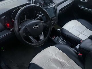 2013 Kia Rio III, серый, 330000 рублей, вид 4