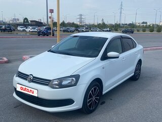 2015 Volkswagen Polo V, белый, 925000 рублей, вид 1