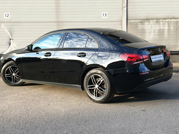 2019 Mercedes-Benz A-Класс 200 IV (W177), чёрный, 1839000 рублей - вид 6