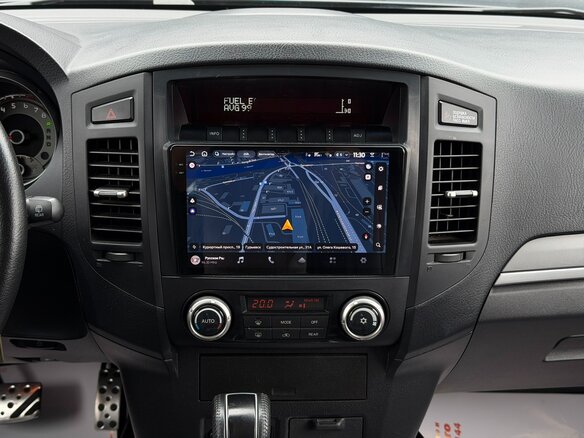 2014 Mitsubishi Pajero IV Рестайлинг 1, чёрный - вид 14