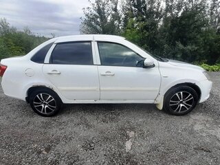 2015 Lada (ВАЗ) Granta I, белый, 230000 рублей, вид 4