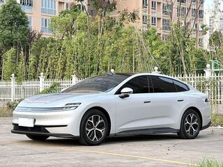 2026 Changan Qiyuan A06 63.18 kWh, серебристый, 2468000 рублей, вид 3