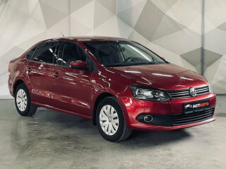 2013 Volkswagen Polo V, красный, 750000 рублей, вид 3