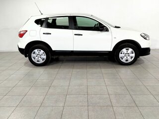 2012 Nissan Qashqai I Рестайлинг, белый, 1231000 рублей, вид 4