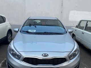 2018 Kia Ceed II Рестайлинг, серебристый, 1700000 рублей, вид 4