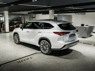 2026 Toyota Highlander IV (XU70), белый, 5790000 рублей, вид 2