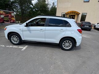 2012 Mitsubishi ASX I, белый, 748000 рублей, вид 3