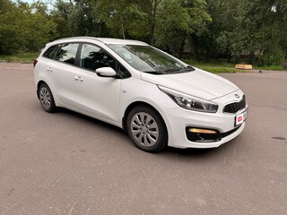 2018 Kia Ceed II Рестайлинг, белый, 1370000 рублей, вид 3