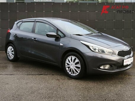 2015 Kia Ceed II, серый, 1045000 рублей, вид 3