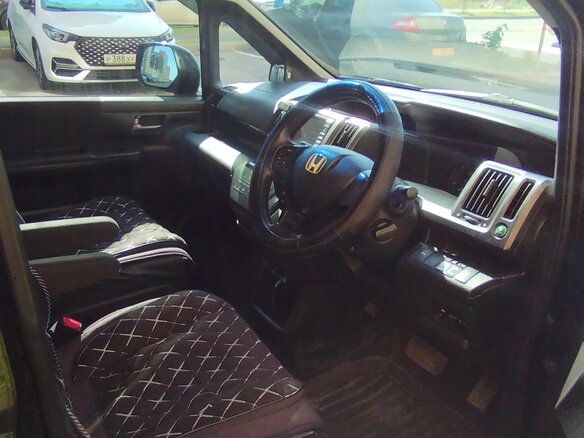 2012 Honda Stepwgn Spada IV Рестайлинг, фиолетовый, 1300000 рублей - вид 28