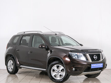 Nissan Terrano III (D10)