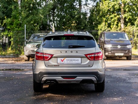 2019 Lada (ВАЗ) Vesta SW Cross I, бежевый, 920000 рублей, вид 4