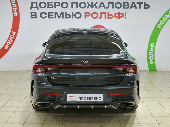 2021 Kia K5 III, серый - вид 4