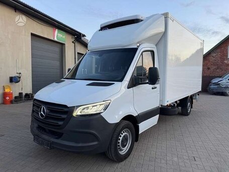 2021 Mercedes-Benz Sprinter, белый, 6000000 рублей, вид 4