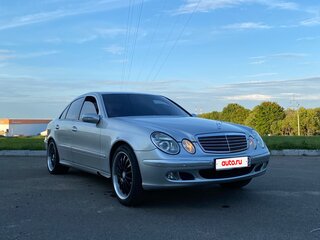 2002 Mercedes-Benz E-Класс 240 III (W211, S211), серебристый, 750000 рублей, вид 3