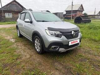 2020 Renault Sandero Stepway II Рестайлинг, серебристый, 1430000 рублей, вид 2