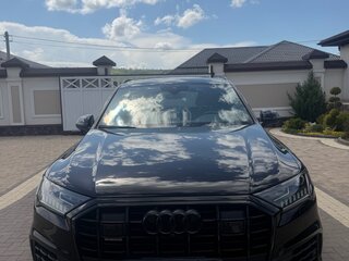 2020 Audi Q7 55 TFSI II (4M) Рестайлинг, чёрный, 6100000 рублей, вид 2