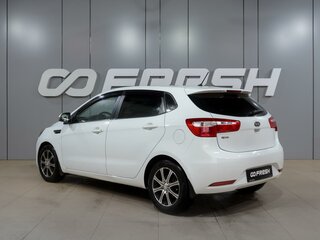 2012 Kia Rio 5-speed III, белый, 799000 рублей, вид 2