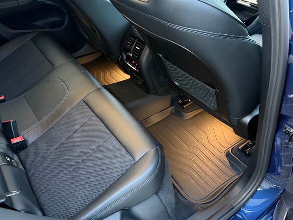 2018 BMW X4 20d II (G02), синий - вид 11