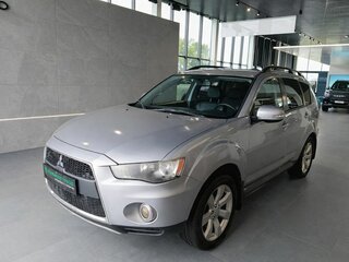 2012 Mitsubishi Outlander II Рестайлинг, серебристый, 889000 рублей, вид 3