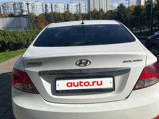 2014 Hyundai Solaris I Рестайлинг, белый, 800000 рублей, вид 3