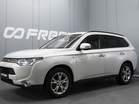 Mitsubishi Outlander III