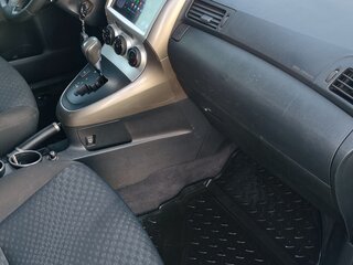2009 Toyota Verso I, чёрный, 850000 рублей, вид 4