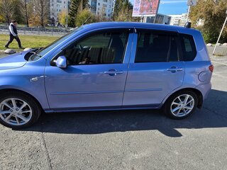 2003 Mazda Demio II (DY), голубой, 370000 рублей, вид 4