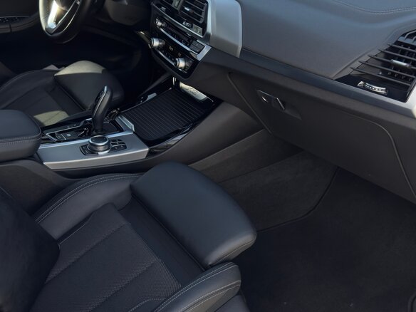 2019 BMW X3 20i xDrive III (G01), белый, 3900000 рублей - вид 18