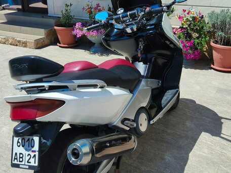 2002 Yamaha TMAX, белый, 370000 рублей, вид 1