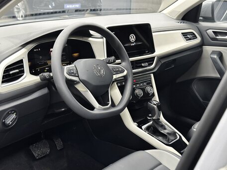 2026 Volkswagen T-Roc I (China Market) Рестайлинг, белый, 2190000 рублей, вид 4