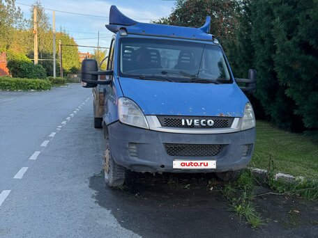 2011 Iveco Daily, синий, 1000000 рублей, вид 1