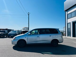 2003 Toyota Gaia, серый, 449000 рублей, вид 3