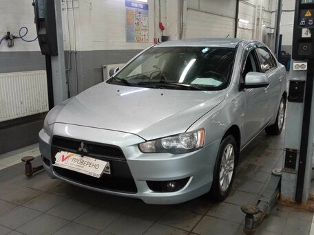 2007 Mitsubishi Lancer X, серебристый, 450000 рублей, вид 1