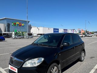 2011 Skoda Fabia II Рестайлинг, чёрный, 379999 рублей, вид 1