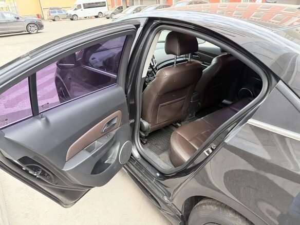 2012 Chevrolet Cruze I Рестайлинг, чёрный, 800000 рублей - вид 10