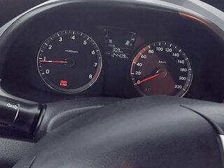 2011 Hyundai Solaris I, белый, 650000 рублей, вид 3
