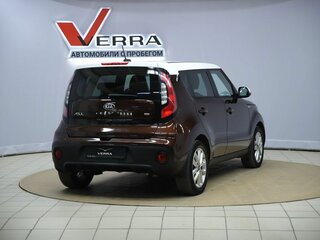 2017 Kia Soul II Рестайлинг, коричневый, 1290000 рублей, вид 5