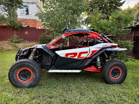 2020 BRP Can-Am Maverick X RC Turbo RR, красный, 3400000 рублей, вид 4