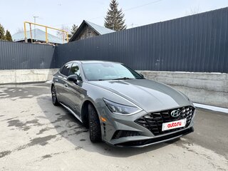 2020 Hyundai Sonata VIII (DN8), серый, 2200000 рублей, вид 4