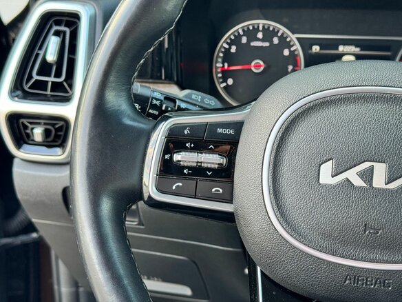 2022 Kia Sorento IV, коричневый, 3240000 рублей - вид 11
