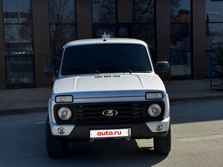 2025 Lada (ВАЗ) Niva Legend I, серебристый, 1050000 рублей, вид 2