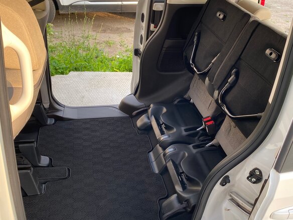 2022 Honda N-BOX II Рестайлинг, белый, 1099000 рублей - вид 13