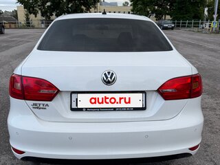 2014 Volkswagen Jetta VI, белый, 780000 рублей, вид 2